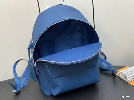 Cheap LOUIS VUITTON TAKEOFF BACKPACK 0701